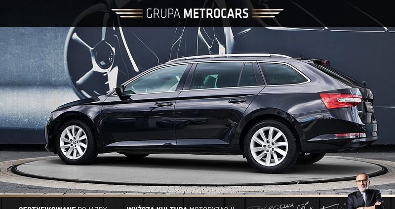 Skoda Superb cena 78899 przebieg: 166077, rok produkcji 2019 z Parczew małe 596